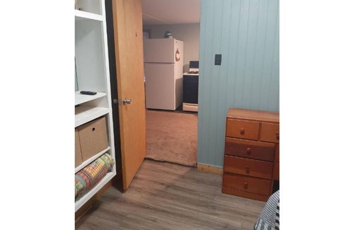 Gaylord Cabina | Cozy Cabin , your up north getaway !