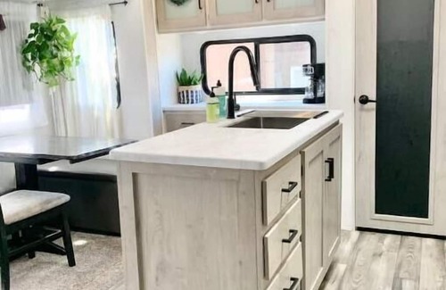 Sequim Casa | Cozy Camper in Sunny Sequim