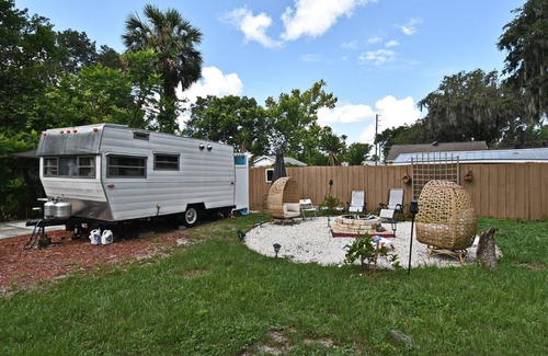Mount Dora Casa | Cozy Camper Stay in Mount Dora – Walk to Downtown!