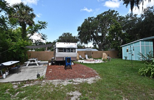 Mount Dora Casa | Cozy Camper Stay in Mount Dora – Walk to Downtown!