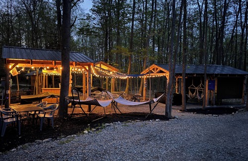 Watkins Glen Alquiler De RV | Cozy Camper w/ private hot tub. Close to Watkins Glen The Springdale unit 4
