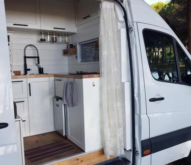 Qerek Otro | Cozy Campervan Albania