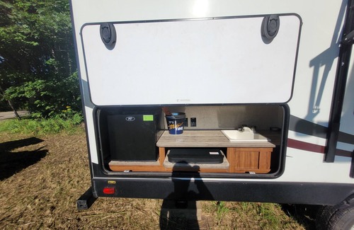 Milan Alquiler De RV | Cozy Campsite Near Stoney Acres Farm in Small Town Athens, WI