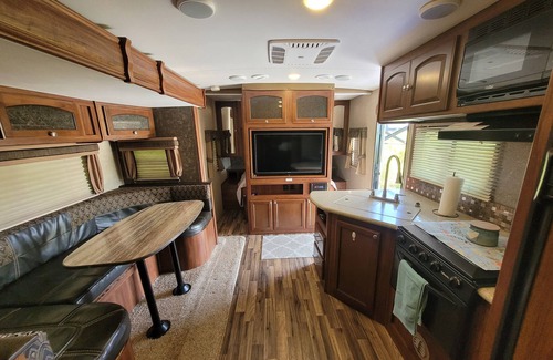 Milan Alquiler De RV | Cozy Campsite Near Stoney Acres Farm in Small Town Athens, WI