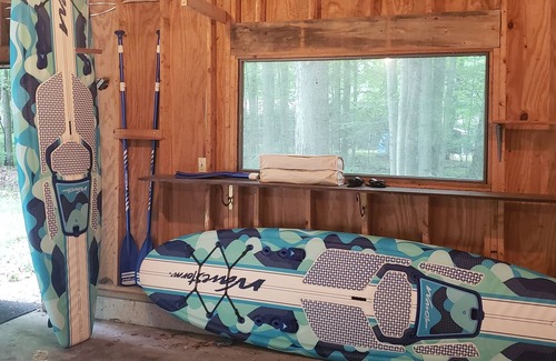 Canadian Lakes Casa | Cozy Canadian Lakes Cabin