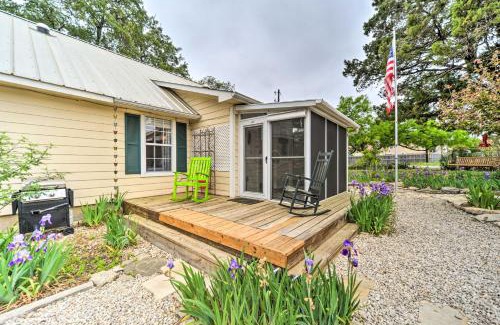 Canyon Lake Casa | Cozy Canyon Lake Abode Less Than 1 Mi to Boat Ramp!