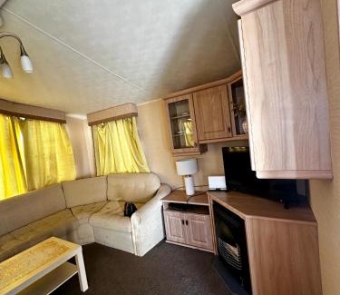 Clacton-on-Sea Complejo | Cozy Caravan Retreat