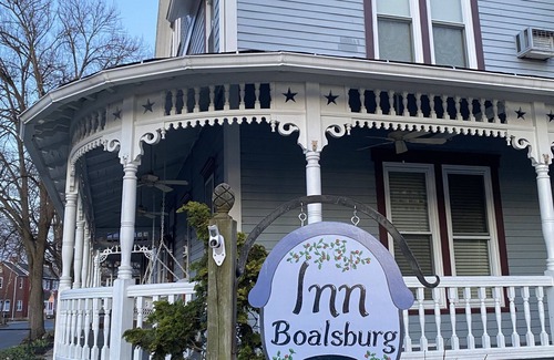 Boalsburg Casa | Cozy Carriage House close to PSU within the village of Boalsburg.