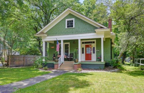 Lindley Park Casa | Cozy Casa Verde Getaway - 1 Mi to UNCG Campus