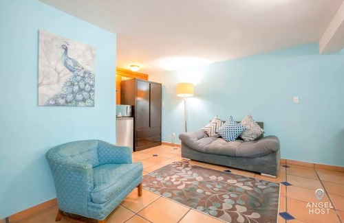 Esterito Apartamento | Cozy Casita Perfect for a Solo Traveler or Couple