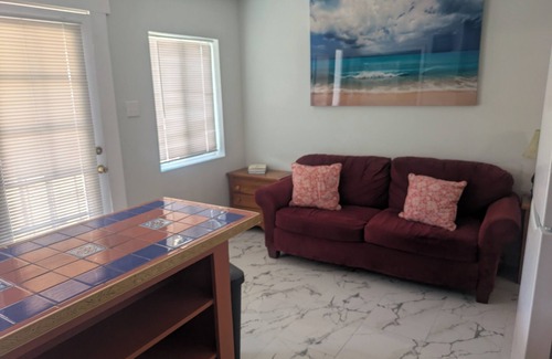 Southside Casa | Cozy Casita