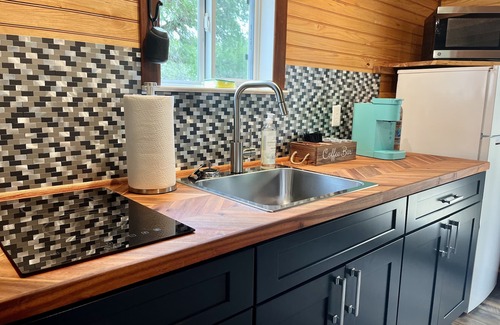 Lake Whitney Cabaña | Cozy Casita with Nearby Lake Access
