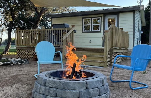 Lake Whitney Cabaña | Cozy Casita with Nearby Lake Access