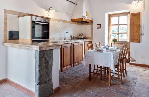 Argigliano Apartamento | Acogedor refugio en Casola con WiFi