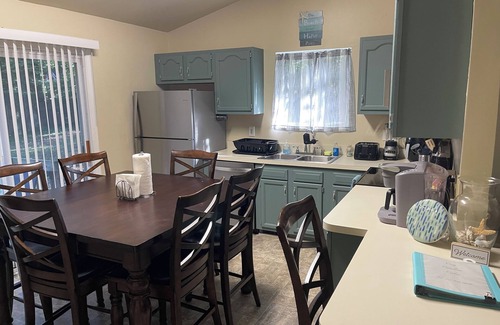 Chesapeake Ranch Estates-Drum Point Casa | Cozy Catalina Cabin