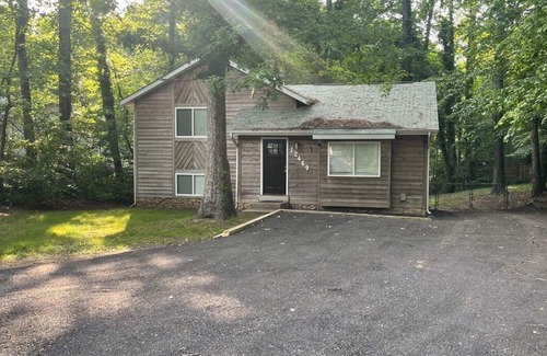 Chesapeake Ranch Estates-Drum Point Casa | Cozy Catalina Cabin