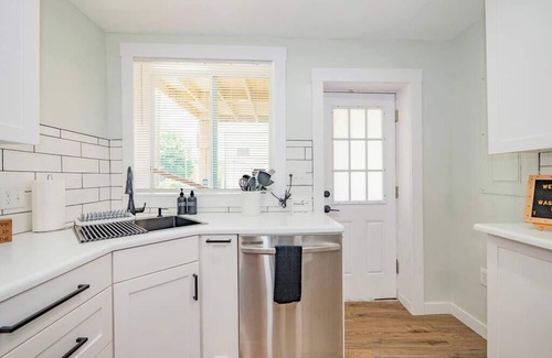 Downtown Baltimore Casa | Cozy Central 5Bed 2Ba Near Baltimore's Sports Hubs