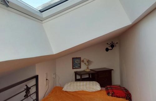 Milbertshofen Apartamento | Cozy central APARTMENT Leopoldstrasse -3,5 rooms with sauna and garden