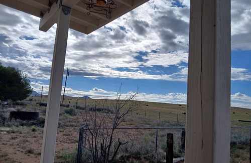 Valentine Casa | Cozy, centrally located, reasonably priced, quiet home.