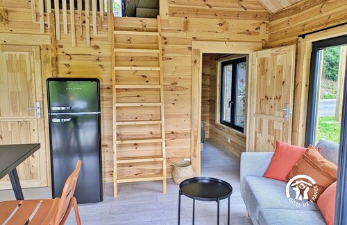 Saint-Berthevin Cabaña | Cálido chalet para 4 pers., terraza, 2 habitaciones en camping de Coupeau