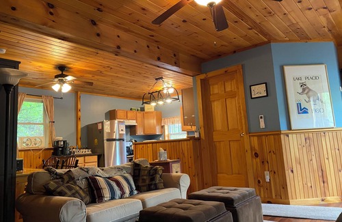 Keene Chalet De Esquí | Cozy chalet in adorable Keene with AC, WiFi