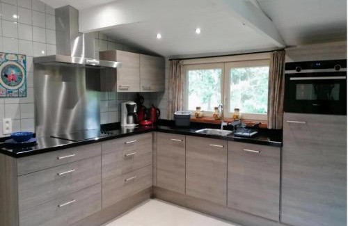 Engreux Chalet De Esquí | Cozy Chalet with Sauna, Wibrin
