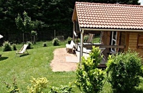 Echassieres Cabaña | Chalet paraíso verde con piscina, sala de deportes y animales, ideal para 5 personas y mascotas