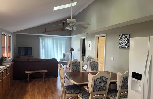 Sandy Creek Cabaña | Cozy channel cottage with dock and access to North Sandy Pond.
