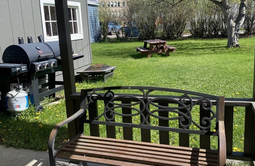 Rose Park Casa | Cozy, charming 3BR, 2B home blks from downtown Missoula, U of M, lots of shops