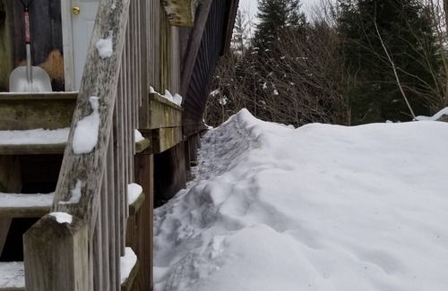Stockbridge Chalet De Esquí | Acogedor y encantador chalet de Vermont cerca de 5 áreas de esquí principales para 5 personas