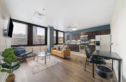 Downtown Pittsburgh Apartamento | Cozy Chic DOWNTOWN PITTSBURGH 7TH FLOOR VIEWS FAST WIFI 24-7 Gym Lounge Roku