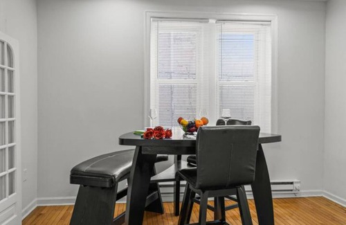 West Philadelphia Apartamento | Cozy&Chic King Suite