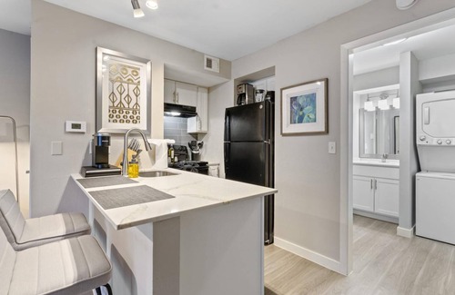 Allandale Apartamento | Cozy Chic Studio Close to Downtown and Domain
