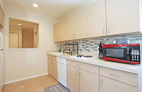 Arlington Heights Apartamento | Cozy Chicago Suburban Apartment