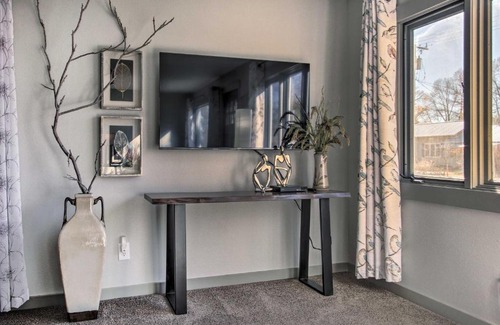 Bynum Casa | Cozy Choteau Home with Fire Pit, Grill, Yard!