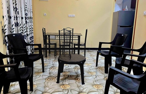 Puliyanthivu Casa | Cozy City and Island living close to the coastal area!
