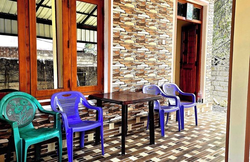 Puliyanthivu Casa | Cozy City and Island living close to the coastal area!