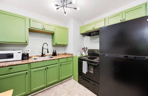 Macon Casa | Cozy & Clean 3 bed/ 1 bath in Macon