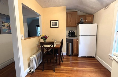 Burlington Apartamento | Cozy, clean, bright apartment