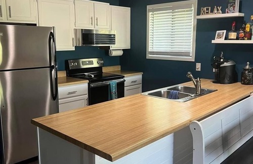 Lake Ozark Condominio | Cozy, clean lake front condo