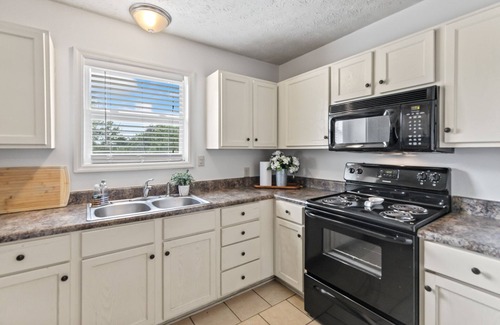 Auburn Apartamento | Cozy & Close to Campus!