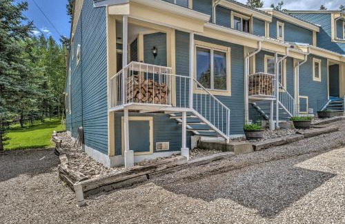 Cloudcroft Casa | Cozy Cloudcroft Townhome about 1 Mi to Burro Ave!