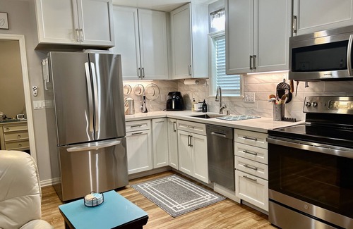 Goleta Apartamento | Cozy Coastal Cottage, Countryside
