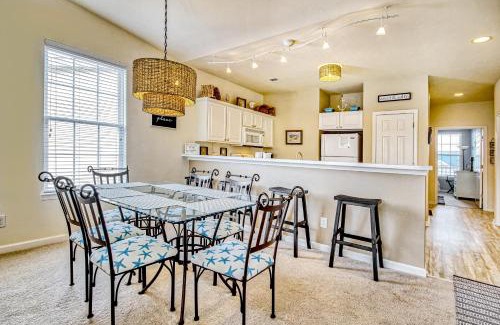 Sunset Beach Apartamento | Cozy Coastal Golf & Beach Retreat
