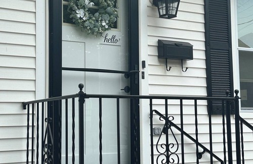 Ventnor City Casa | Cozy Coastal Retreat-Walk to the Beach, Pier, and more!