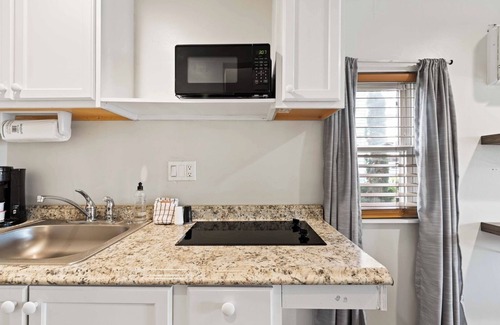 Fort Walton Beach Apartamento | Cozy Coastal Cutie | Budget-Friendly Beach Escape