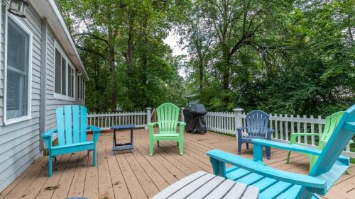 Malletts Bay Casa | Cozy Colchester Cabin near Lake