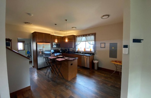 Enumclaw Casa | Cozy Cole St Home built in 1910 in Downtown Enumclaw