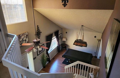 Henderson Casa | Cozy Colorado home with Serene views meant for pure relaxation!