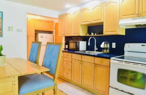 Bethpage Apartamento | Hogar Cogedor y Confortable: Un Hogar lejos de Su Hogar.